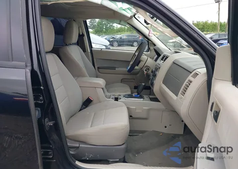 2012 Ford Escape Xlt z USA, uszkodzony, nr VIN 1FMCU9D74CKC00087